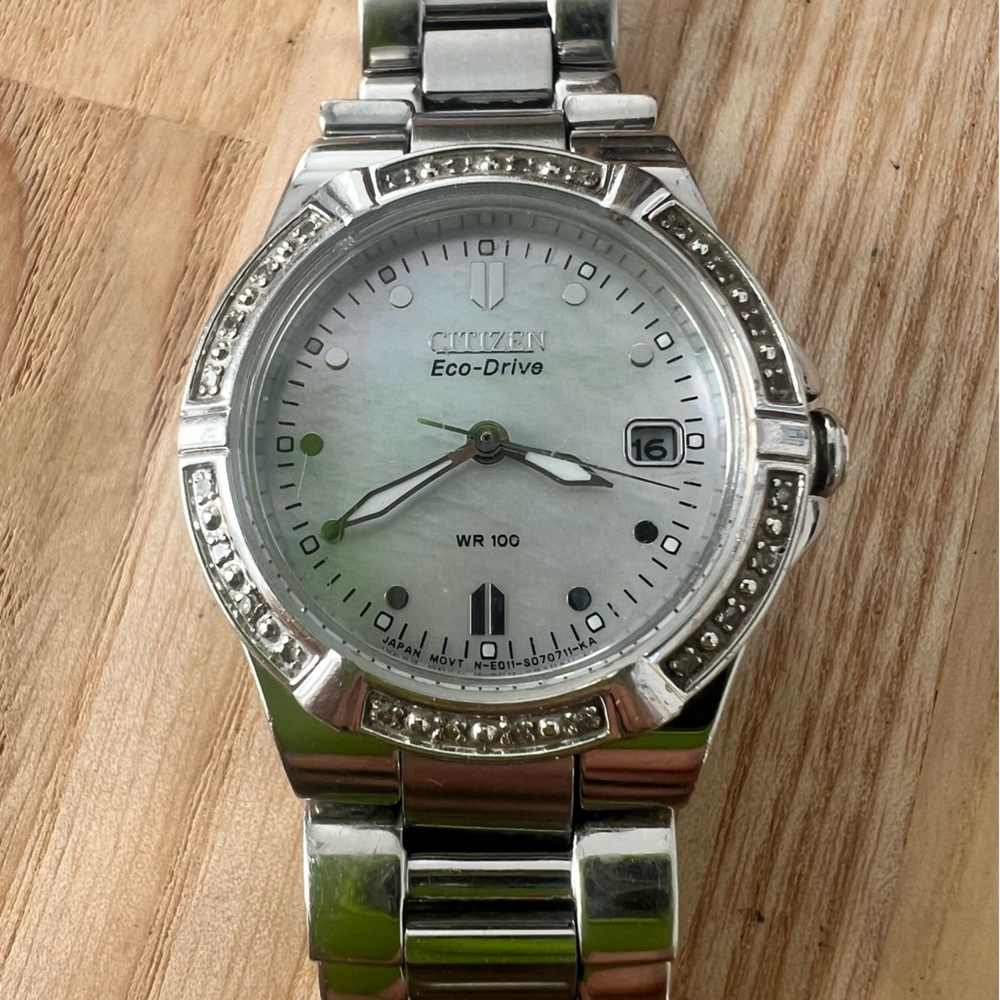 Citizen eco-drive ladies silver tone diamond solar dress watch
